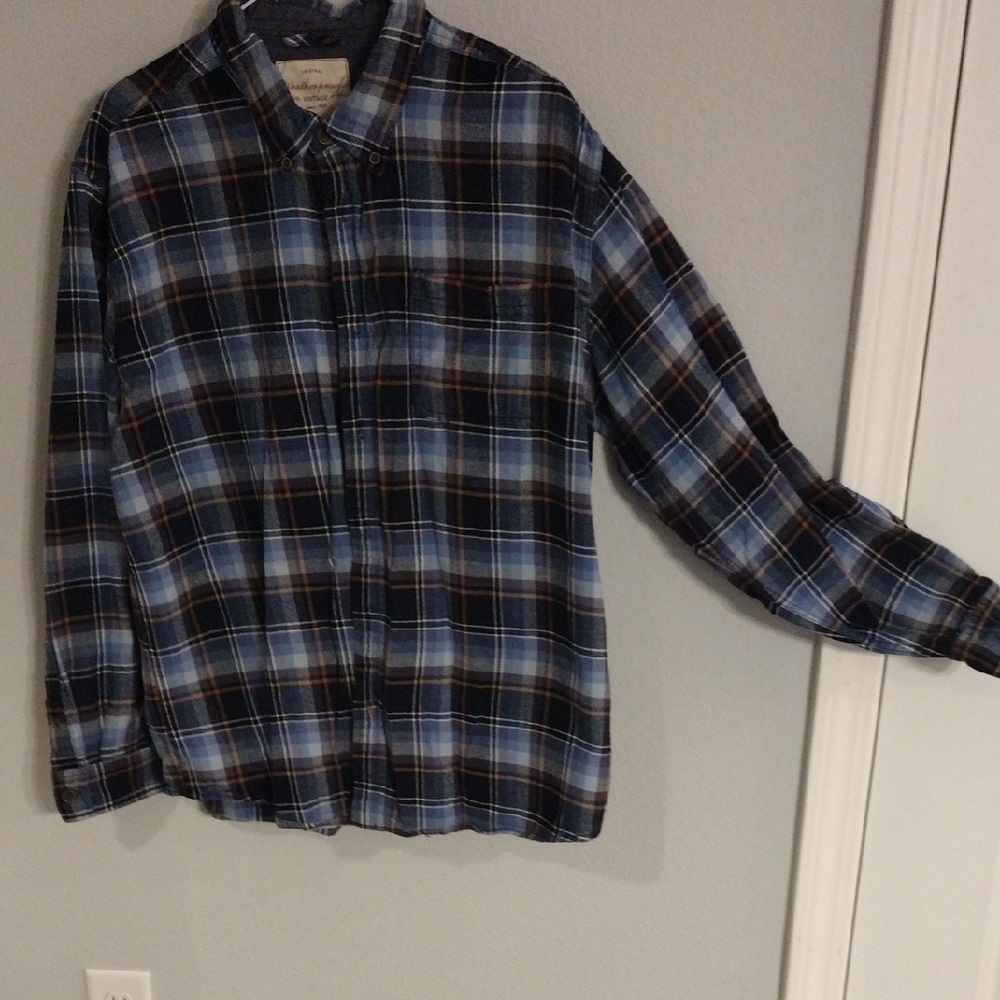 Weatherproof Blue and Brown Casual Button Down Shirt